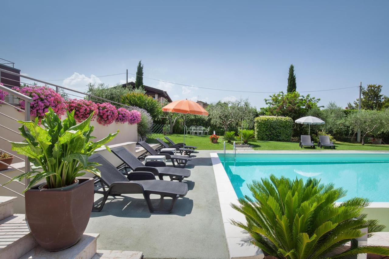 Villa Aurora-Holiday Home Apt 1 Bardolino Exterior photo