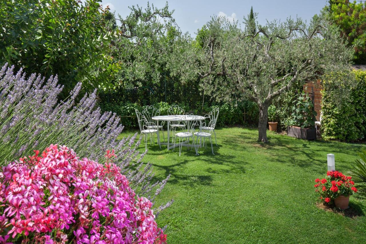 Villa Aurora-Holiday Home Apt 1 Bardolino Exterior photo